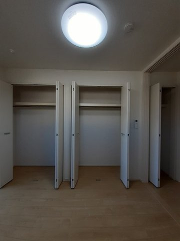 オーブ　ドゥース　Ⅲの収納