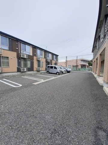 グラン・エスポワールＳの駐車場