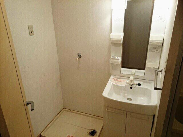 サンシティ小木田の洗面所