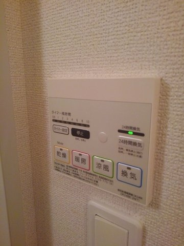 エンブレイス　Ａのその他