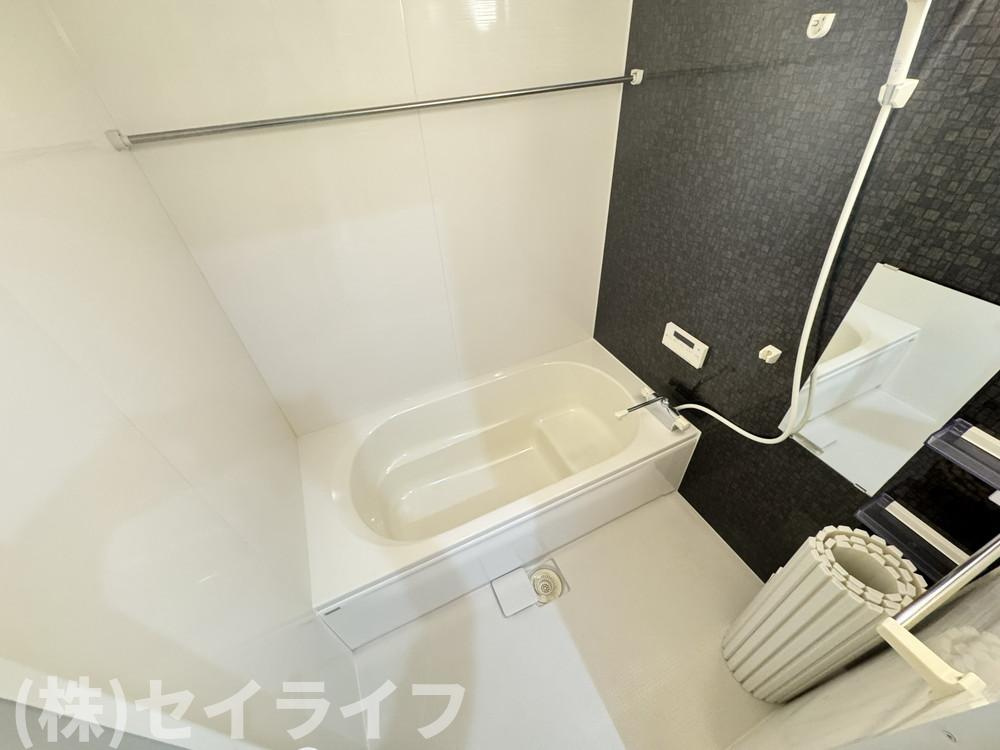 カーサイーストの浴室