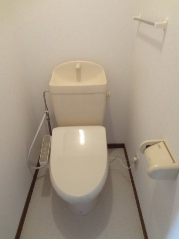 ロイヤル弐番館のトイレ