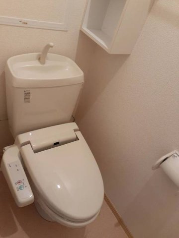 カーサ　アバンツァートのトイレ