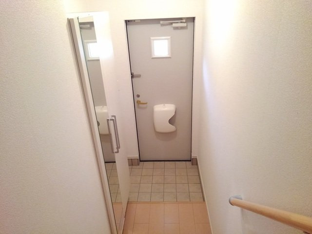プラシードの玄関