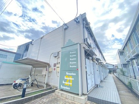 レオパレスエピナールⅡの外観