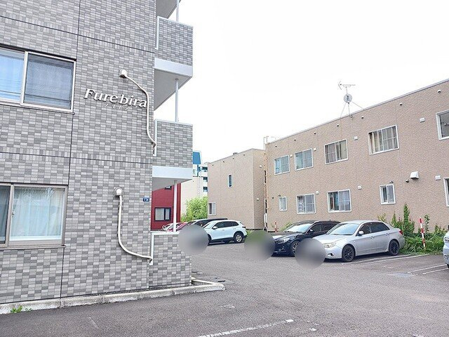 フーレビラの駐車場