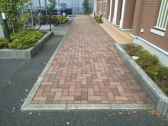 アメニティ　アオヤギのエントランス