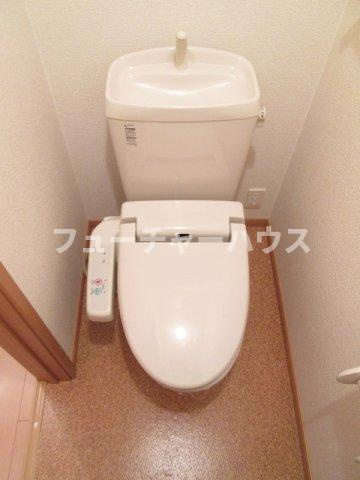 ホマルヴィラＢのトイレ|清潔感のあるトイレです