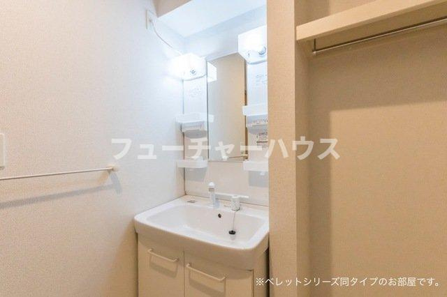 アーバンエレガンスⅢの洗面所|洗面所です