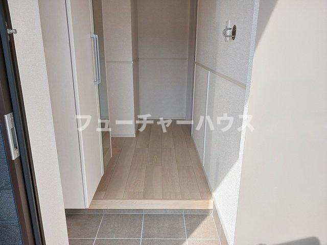 ハイビスカスＢの玄関