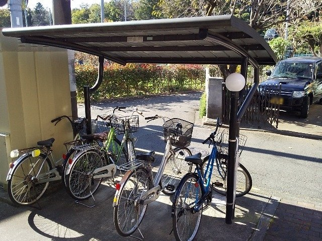 レオパレスコーポ丸喜の周辺|駐輪場
