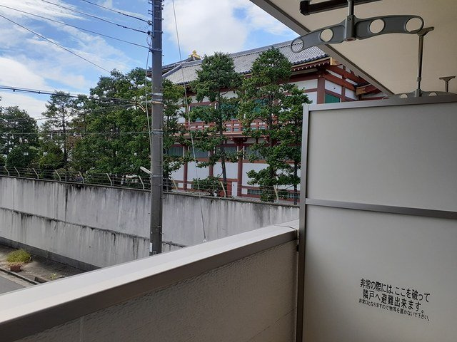 ラームーンのバルコニー
