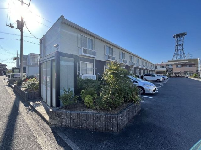 レオパレスグランド　カメリアⅢの外観