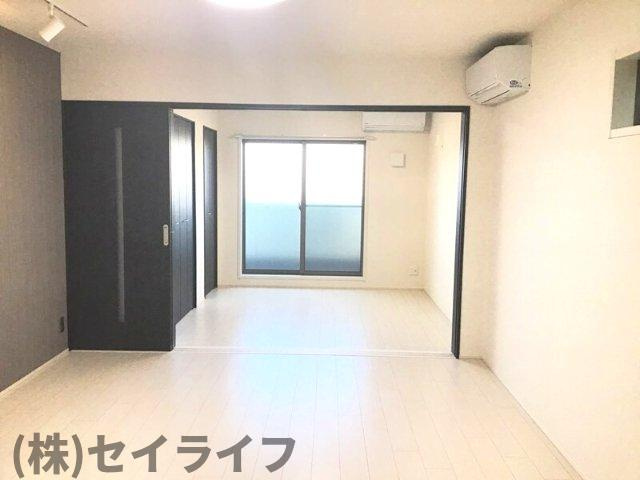 マルベリーガーデン山本南Ⅰの居間・リビング