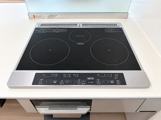 【キッチン】 | ☆☆新築分譲　エコタウン久之浜館ノ山F　限定１棟！！平屋建て！！ | IHクッキングヒーターでお手入れ簡単♪