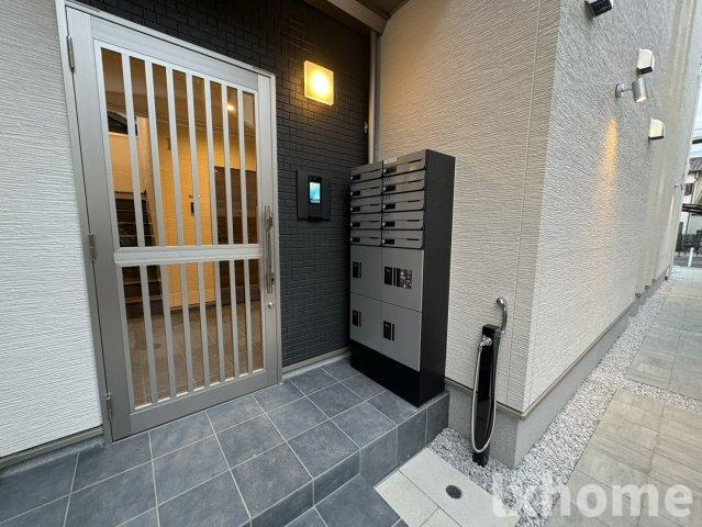 ナビール岸部のエントランス|毎日通るエントランスはこのようになっています