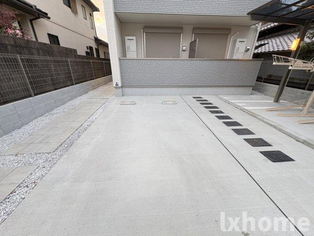 ナビール岸部の駐車場|駐車場があるので、車を買う予定の方も安心です