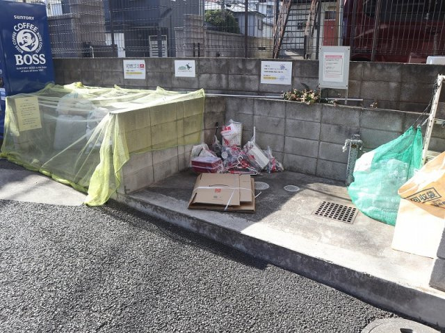 【その他共用部分】 | メイ・グリーン塚田 | 敷地内ごみ置き場です