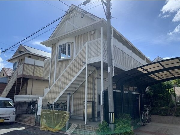 Azur丸山の外観
