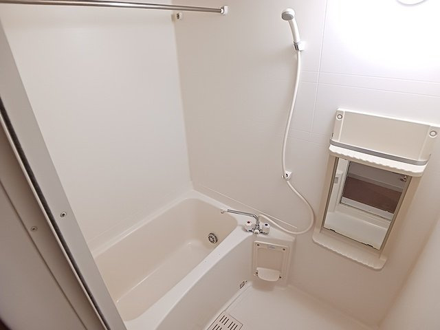 パークハイツ　Ｂの浴室|きれいなお風呂です
