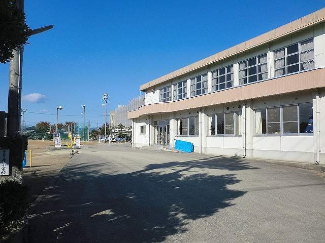 サニーレジデンス１の周辺|窪小学校まで1700m
