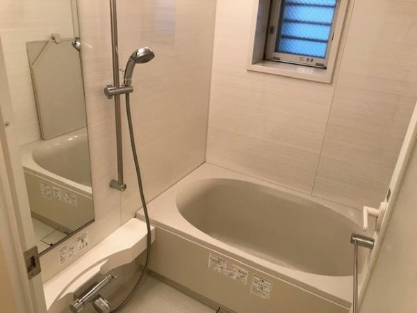 Ｂｒｉｌｌｉａ　ｉｓｔ　三軒茶屋　ブラッサムテラスの浴室|コンパクトで使いやすいお風呂です