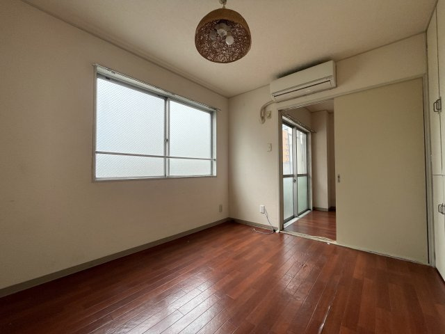 新宿武蔵野マンションの居間・リビング|使いやすい居間です