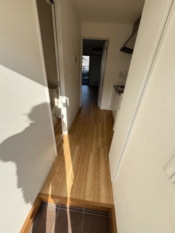 アシンプトートA棟の玄関