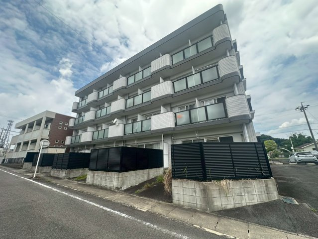 ホワイトヒルズ豊田の外観