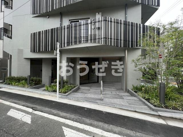 ＡＥＬＬ横浜吉野町のエントランス