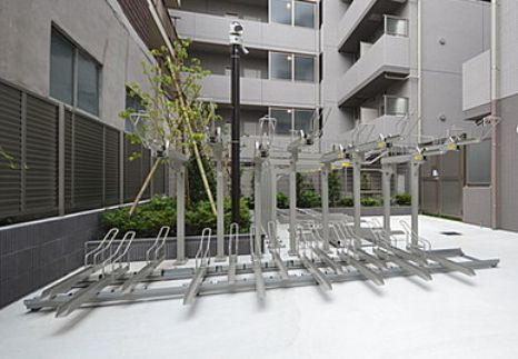 【駐車場】