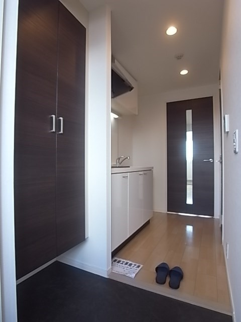W-Style神戸の玄関