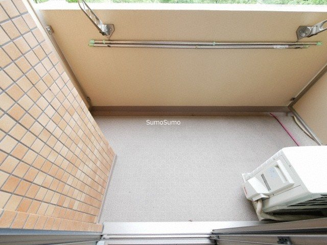 グラン・セレブ本町のバルコニー