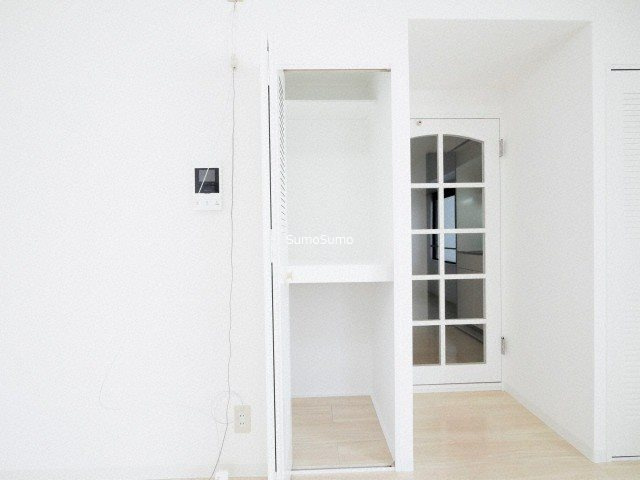 カルマーレナンバウェストの収納