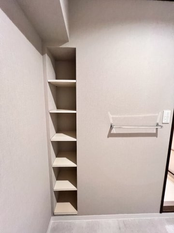 テングッド西新南の和室