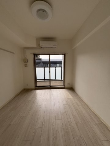 エステムコート難波Ⅶビヨンドの寝室
