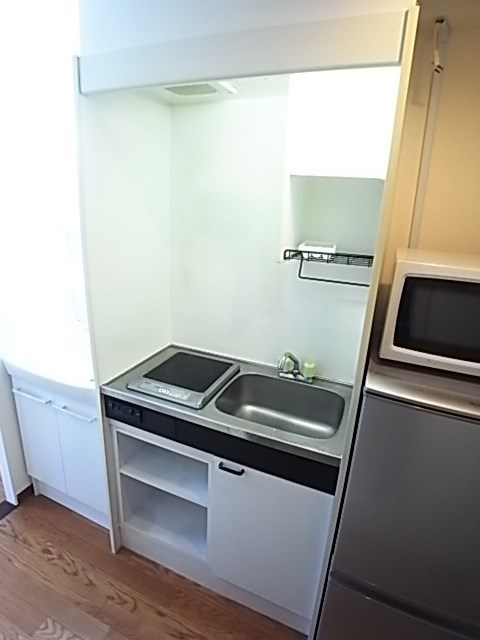 ノベラ海岸通のキッチン