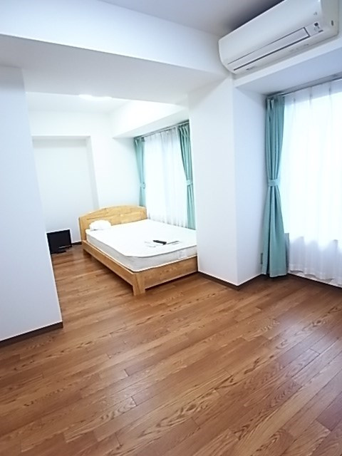 ノベラ海岸通の寝室