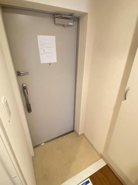 セリシエ赤羽の玄関