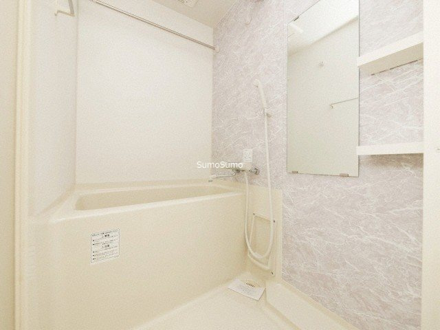S-RESIDENCE難波Brillerの浴室
