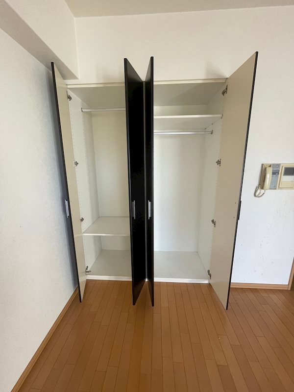 プレッツァ西宮の収納