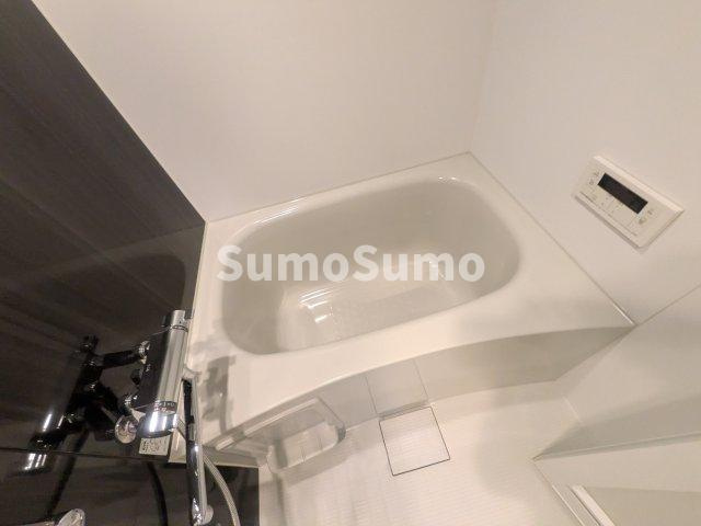 エンクレスト呉服町の浴室
