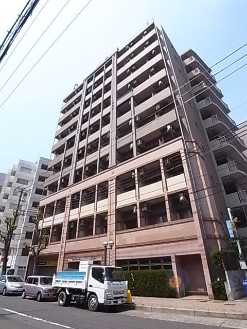 エステムコート三宮駅前ラ・ドゥーの外観