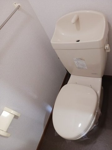 コモド・フォレスタⅡのトイレ|シンプルで使いやすいトイレです