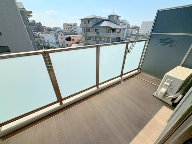 BRIGHT　CUBEのバルコニー