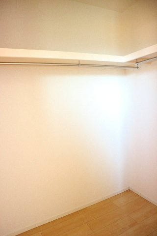 セレッソ入輪戸Ⅰの収納|ちょっとした収納スペースも充実しています