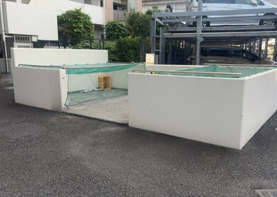 【設備】 | ディースクエアさがみ野 | 共有部分は、住民なら誰もが使える設備のこと。例えば駐車場やエレベーター、インターネット設備、セキュリティ設備などがあります。他にも、マンションの廊下・外部階段やエントランス・ゴミ置き場などがあります。