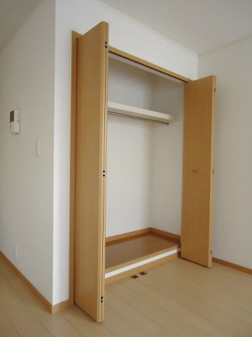 ファイン　シーダーの収納|大きなものも収納できそうです