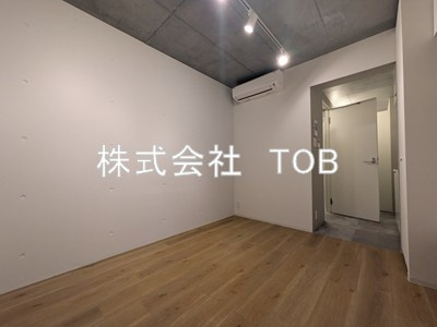 【居間・リビング】 | aLATO 杉並堀ノ内-アラート杉並堀ノ内- | リビング8.2帖