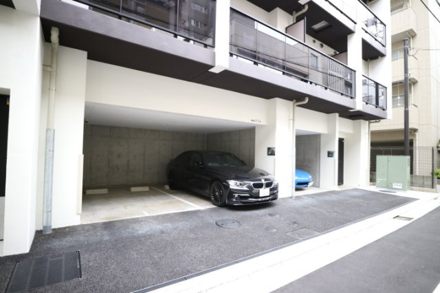 プラウドフラット森下Ⅲの駐車場|駐車場です